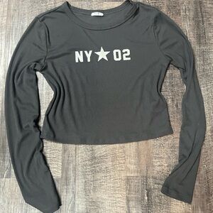 ardenes NY 02 crop top